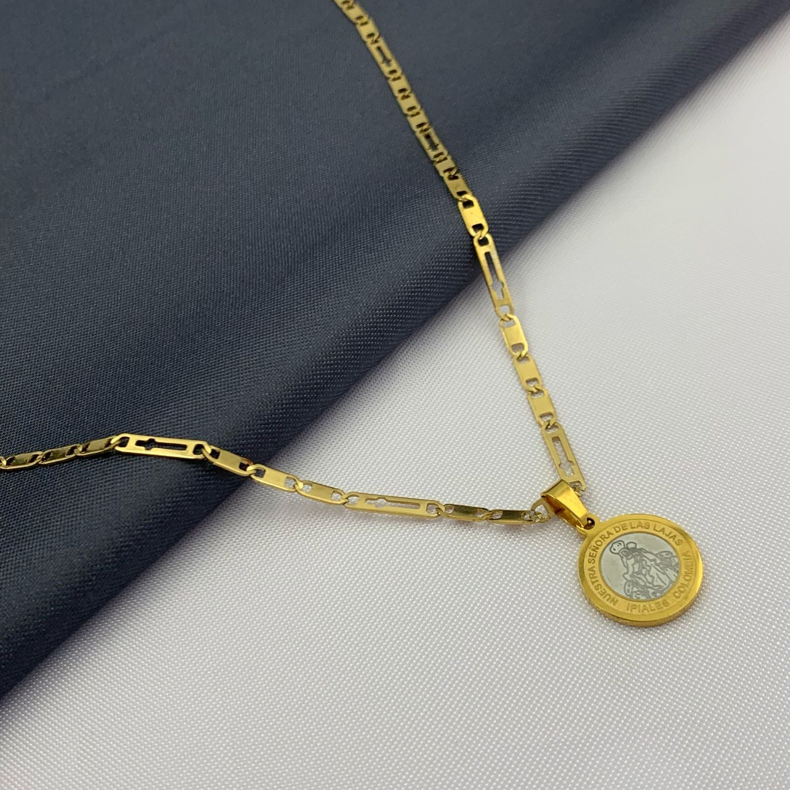 Mística Lajas | La protección de un milagro en cada eslabón