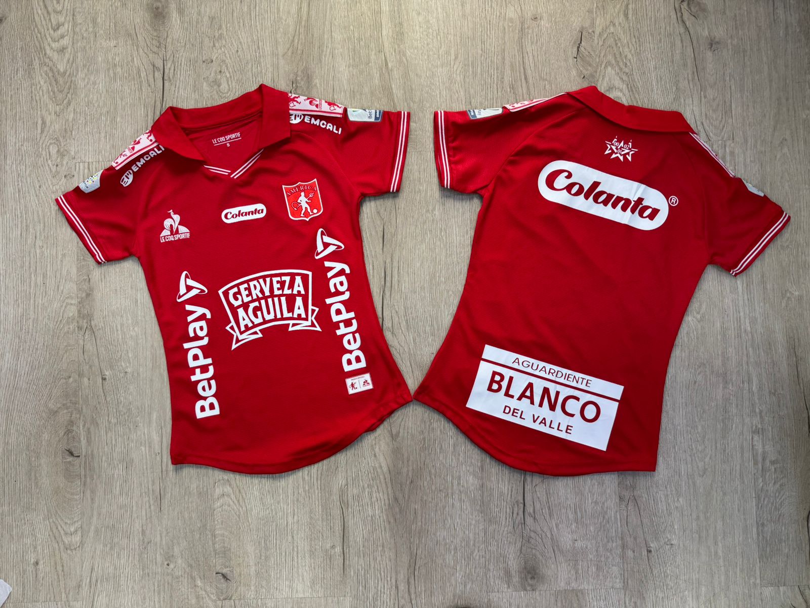 Rojo Eterno | Porque el que es escarlata, lo lleva en el corazón para siempre