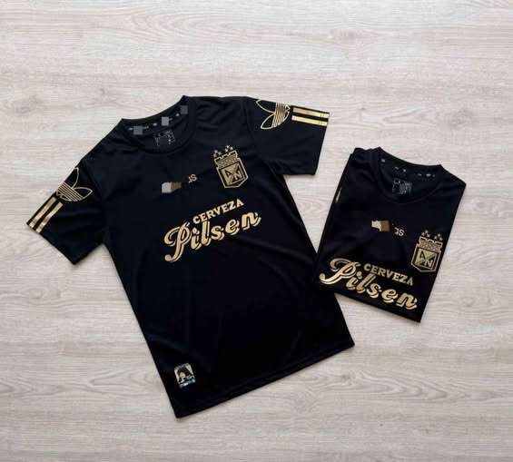 Pilsen Negra | Oscura como las noches de gloria, elegante como los campeones